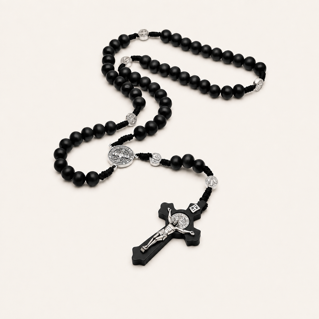 Chapelet Saint Benoît noir en bois avec crucifix - Croix chrétienne