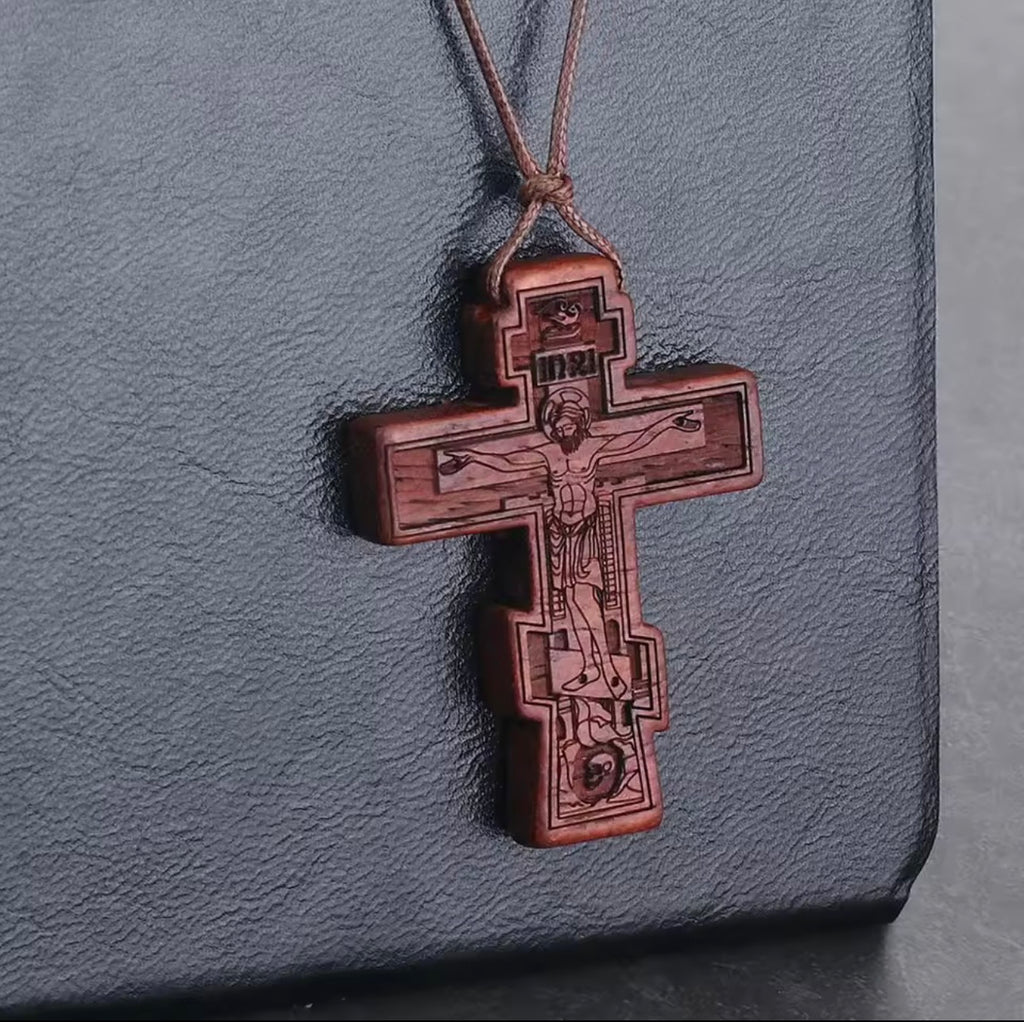 Collier Croix orthodoxe en Bois avec crucifix